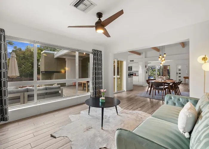 Mid-century Marvel - Poolside Patio With & Bocce * Scottsdale