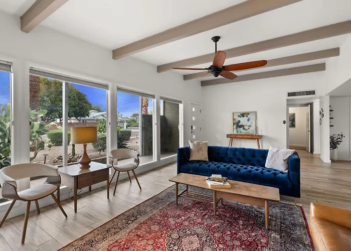 Mid-century Marvel - Poolside Patio With & Bocce Scottsdale